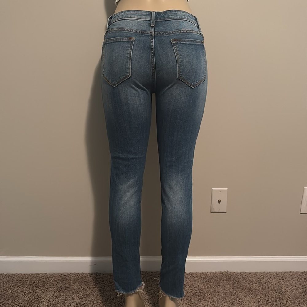 Aqua Aztec Women's Embroidered Distressed Skinny Jeans Size 28 - Picture 3 of 4